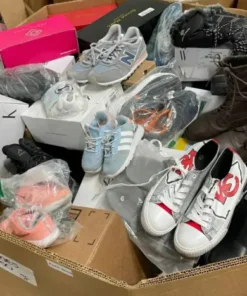 Mixed shoes pallets
