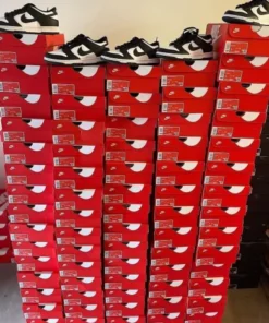 Nike Dunk Pallet